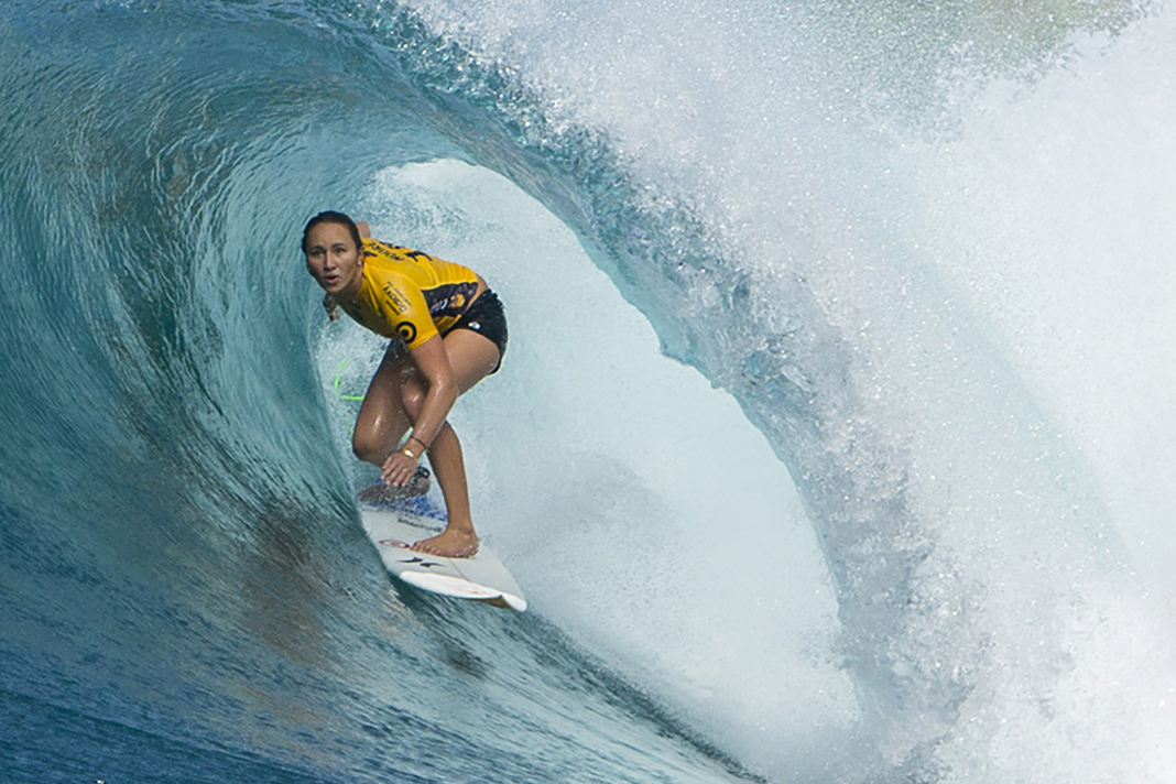 Kết quả hình ảnh cho surfing in hawaii